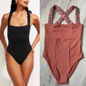 NOMADS SWIMWEAR Wave One Piece Swimsuit Dusty Rose Size Small